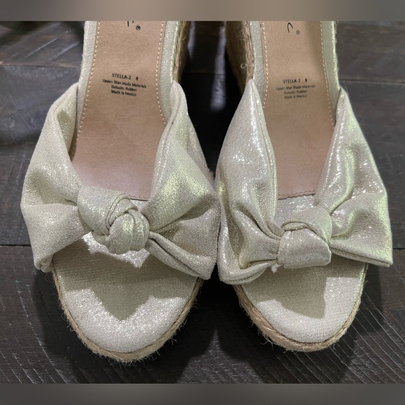 David Isaac Espadrille Ankle Tie Wedge Sandals with Gold Shimmer Sz 8 - Picture 6 of 9